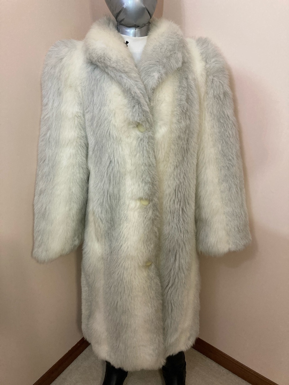 Luxurious Light Gray & Cream Fur Coat - Women's